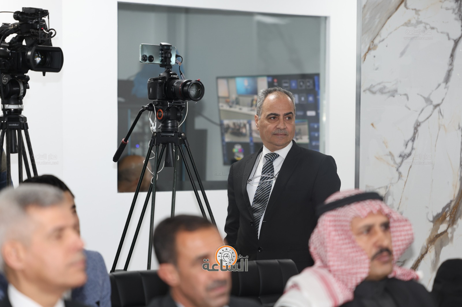 Madar Al-Saa Images 0.9308312596128823