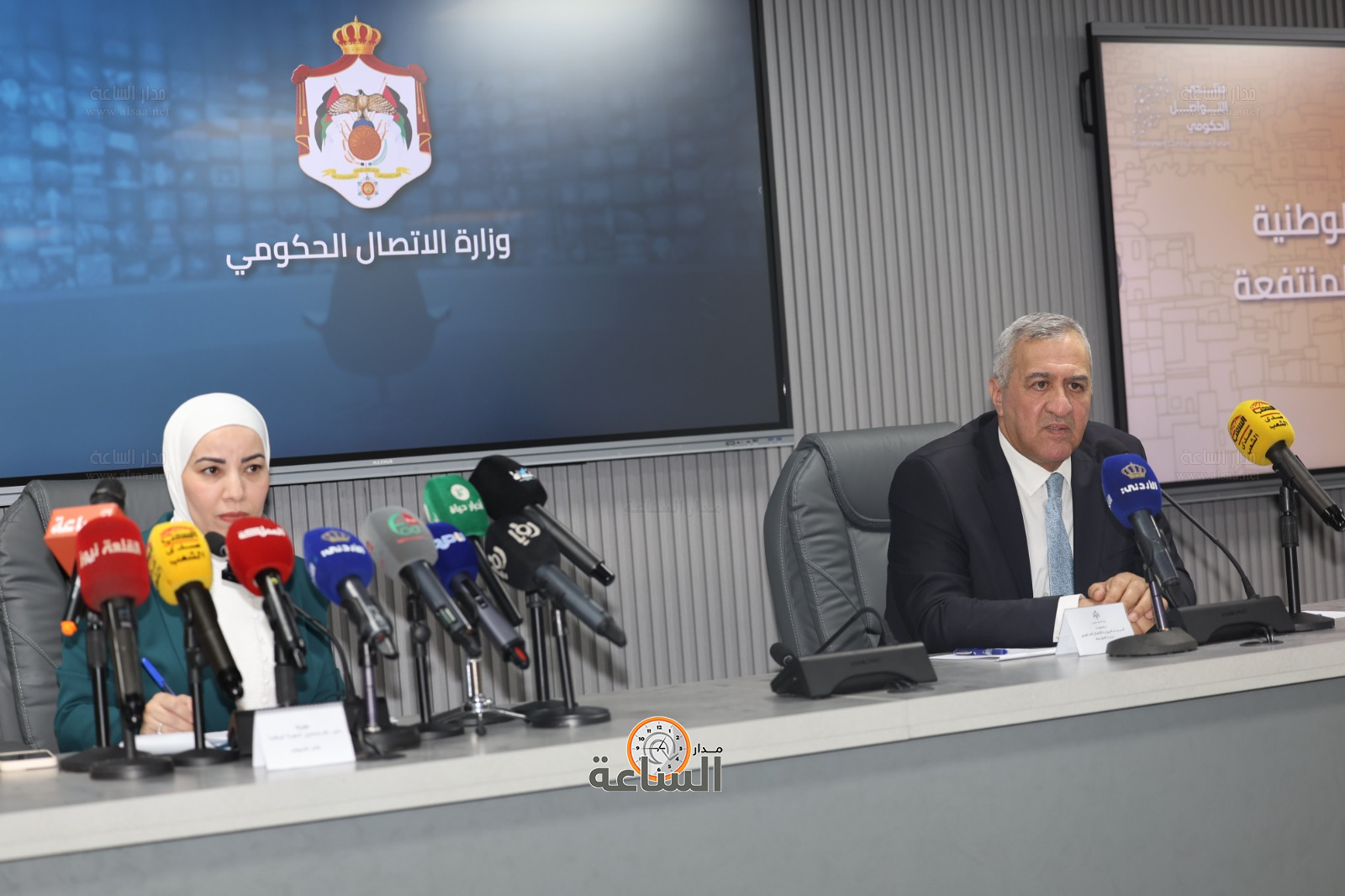 Madar Al-Saa Images 0.5528444418039615