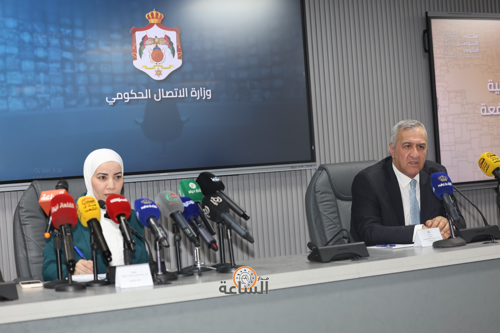 Madar Al-Saa Images 0.3253229205320618