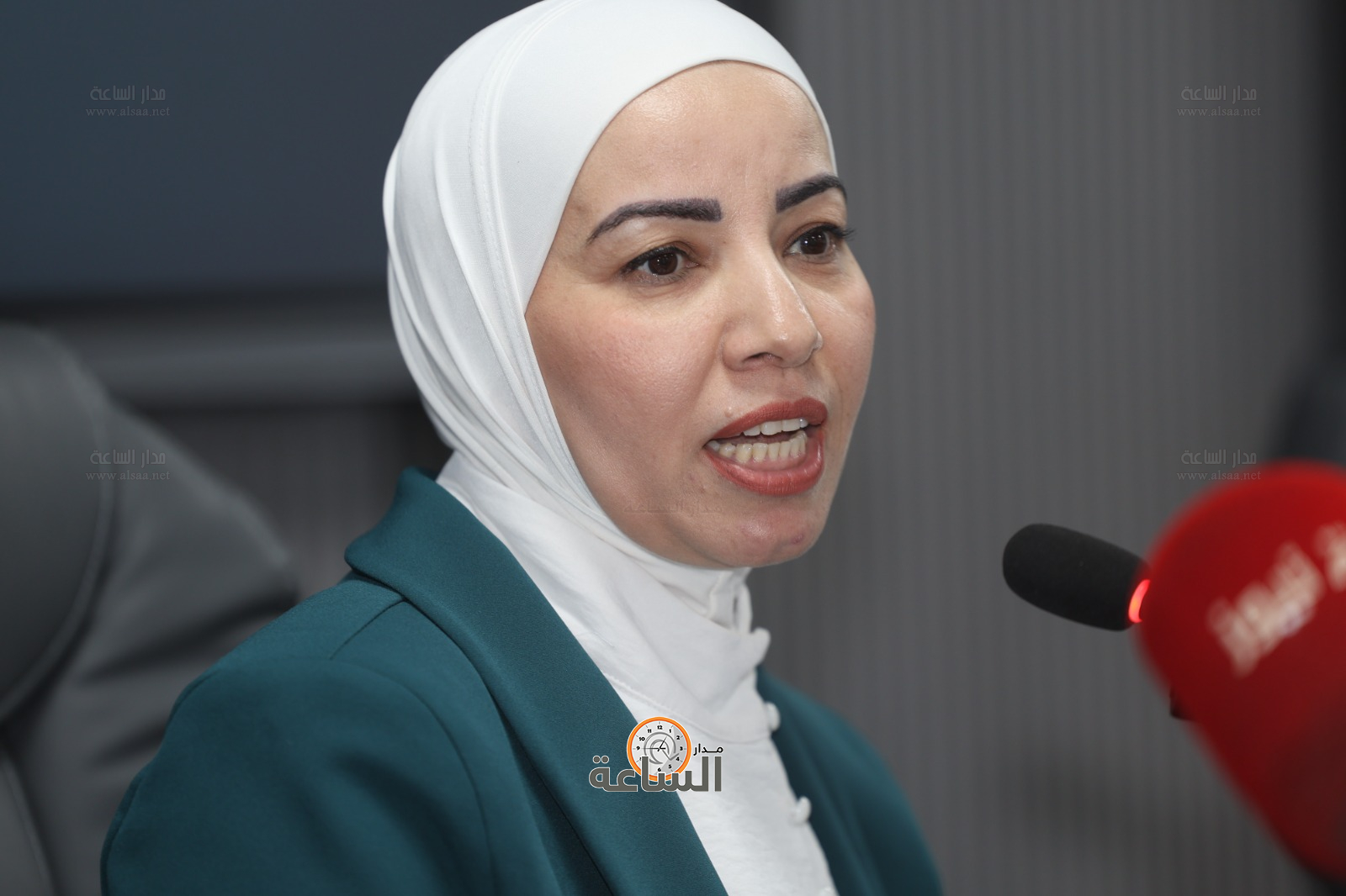 Madar Al-Saa Images 0.6701911622596353