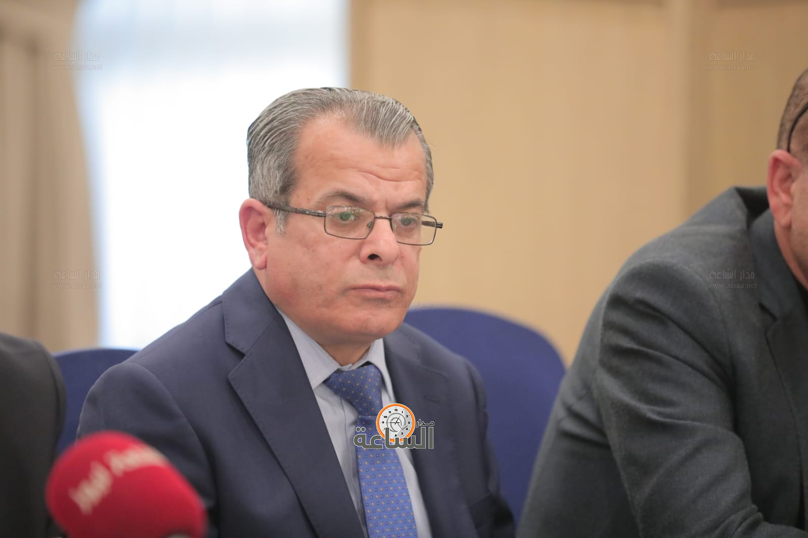 Madar Al-Saa Images 0.008712245592421342