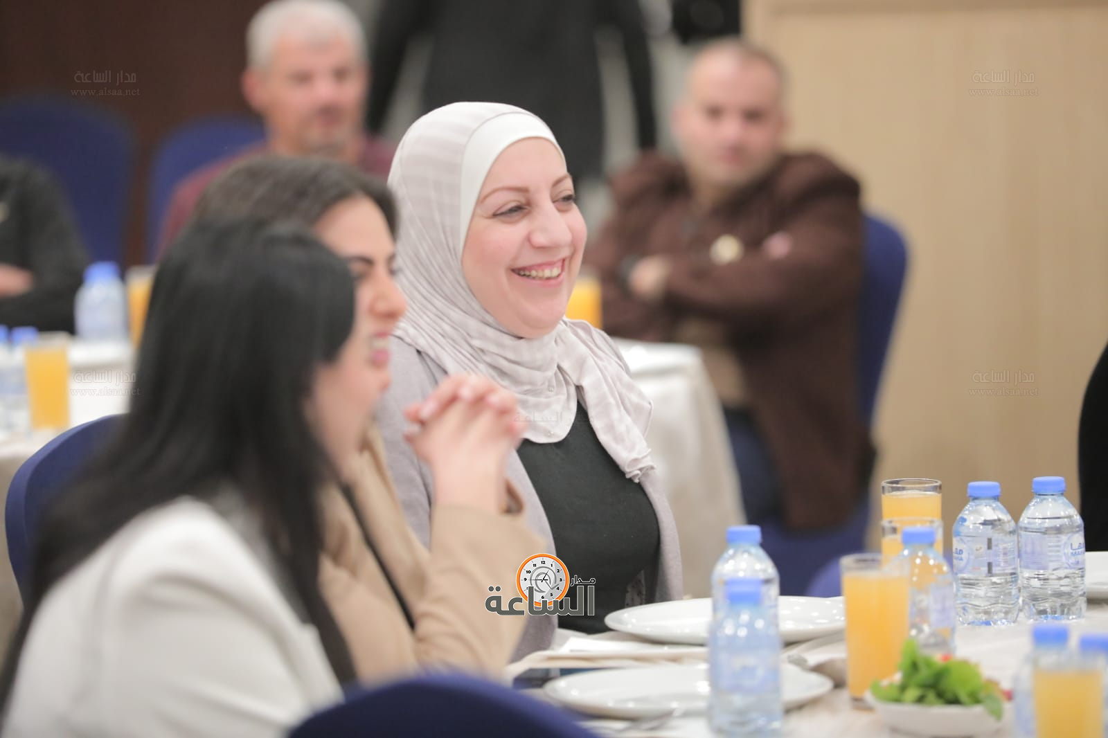 Madar Al-Saa Images 0.09995976221075975