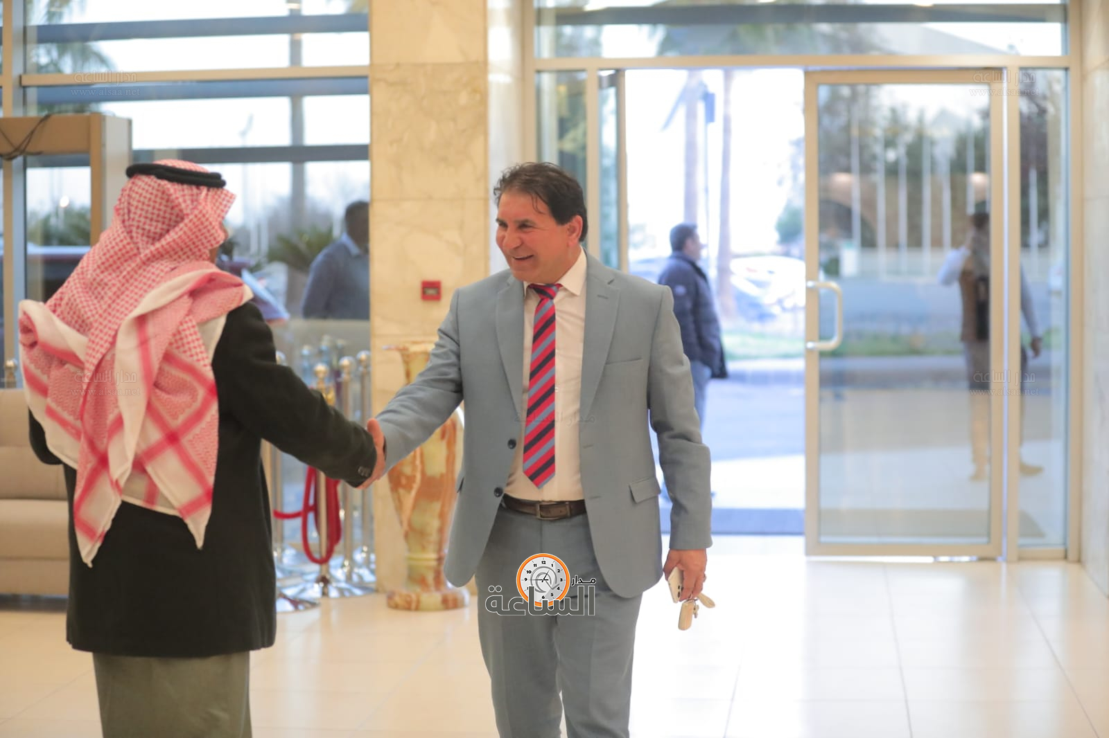 Madar Al-Saa Images 0.13696731872918755