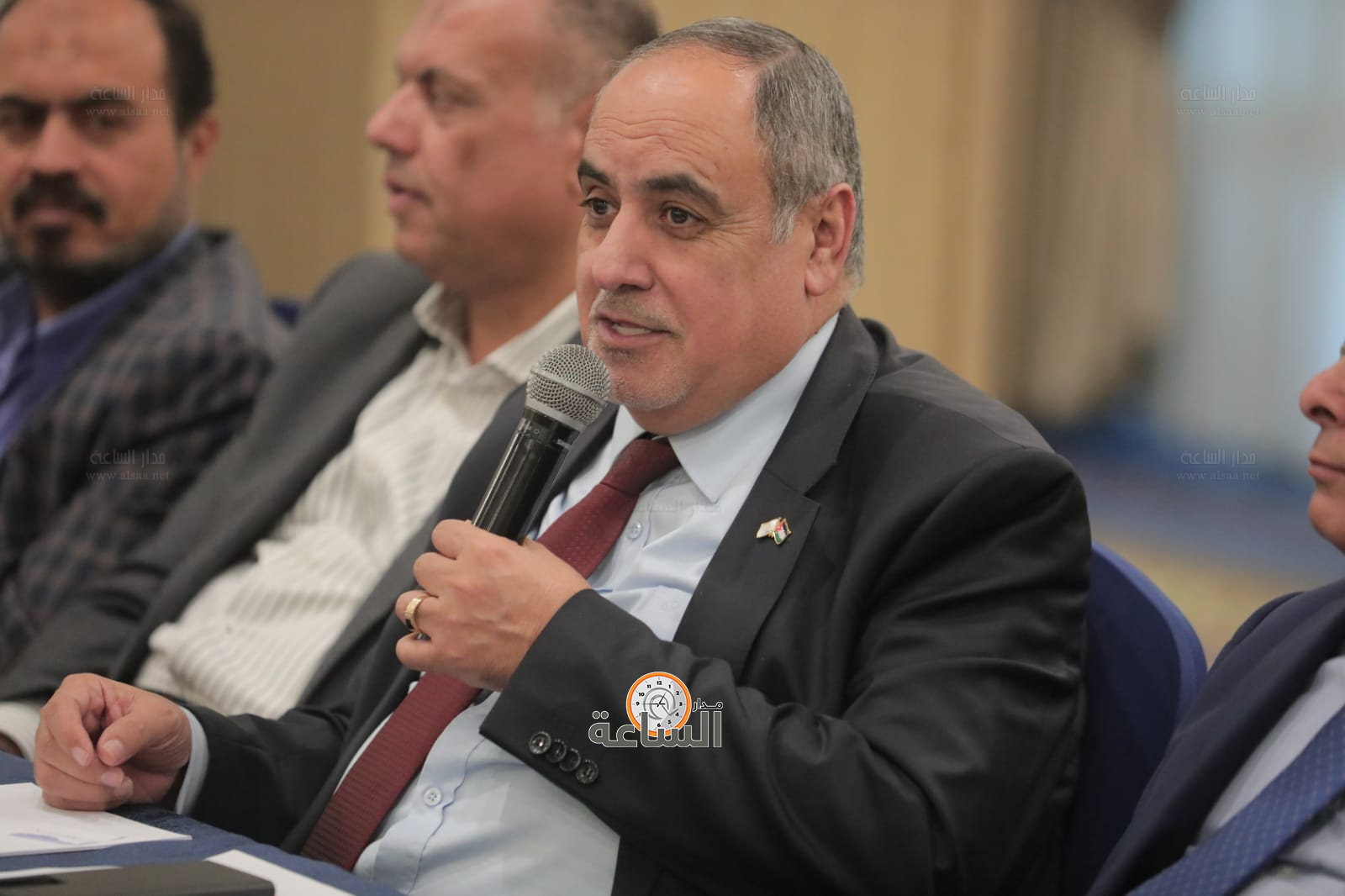 Madar Al-Saa Images 0.5355827483003051