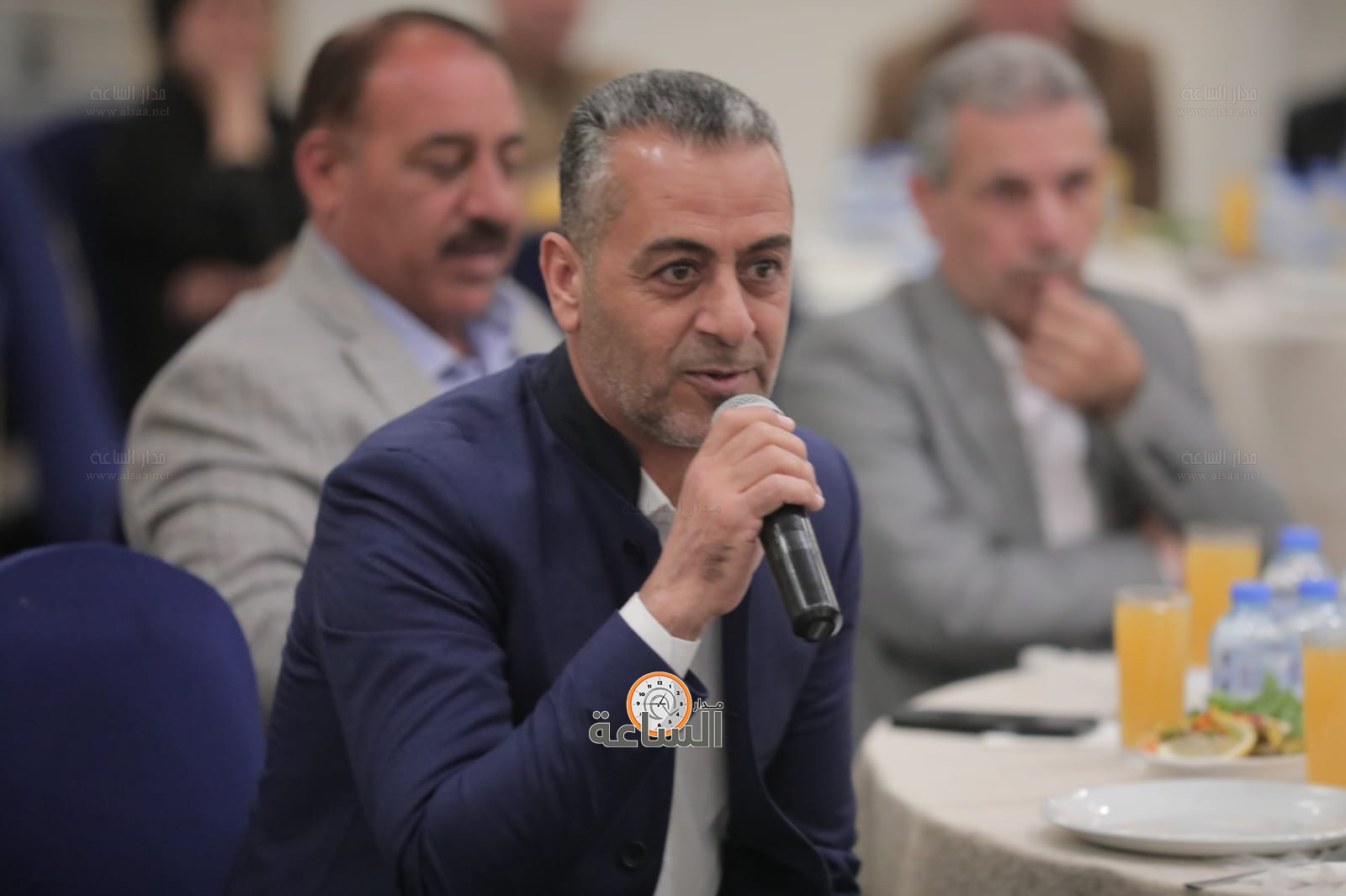 Madar Al-Saa Images 0.9144420981394841