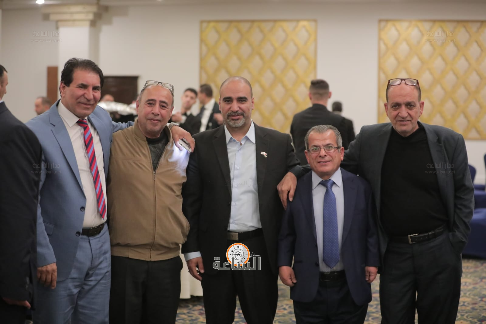 Madar Al-Saa Images 0.8984103133893389