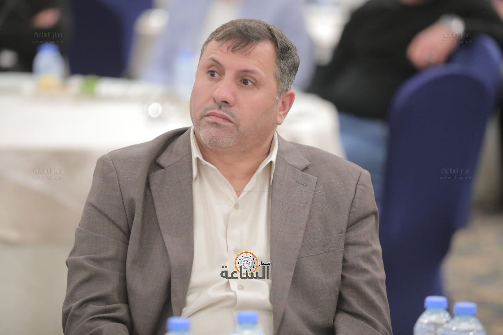 Madar Al-Saa Images 0.36627783376886924