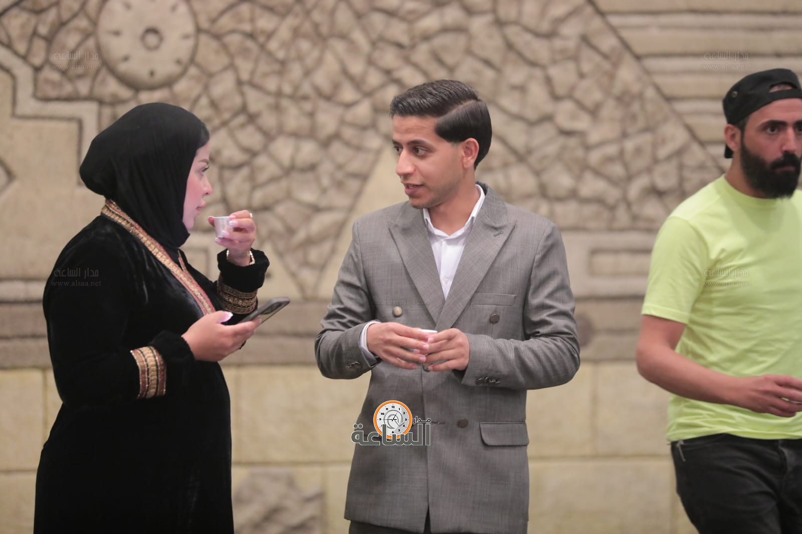 Madar Al-Saa Images 0.05195214825181571