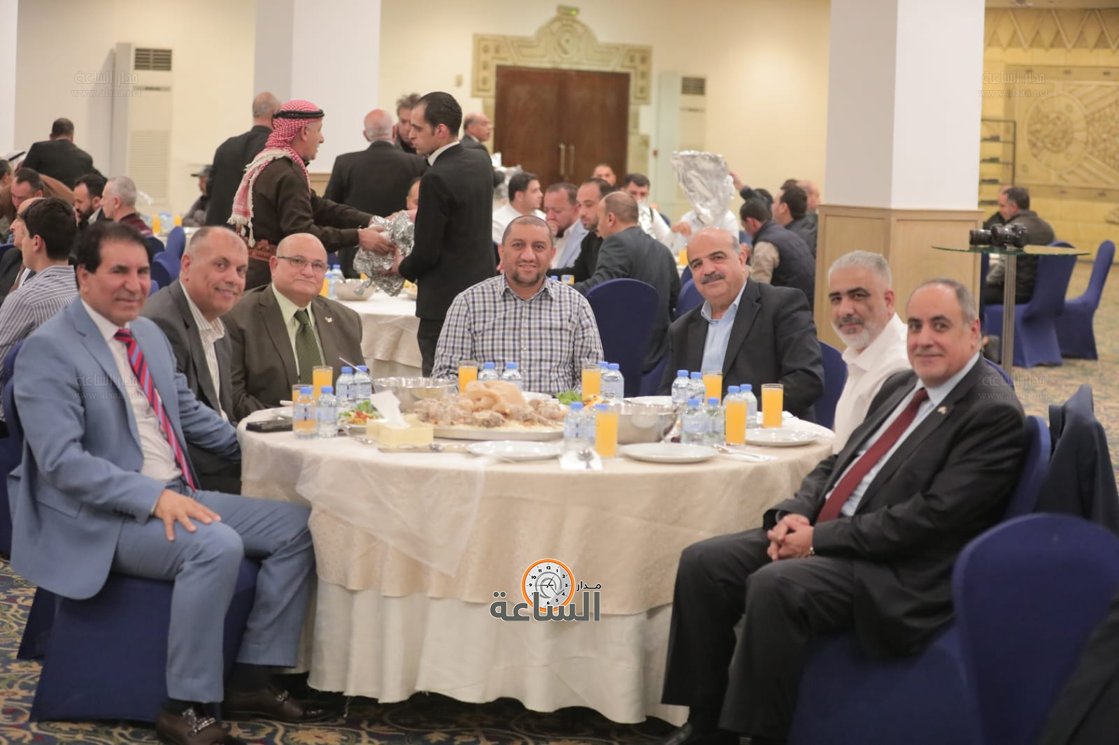 Madar Al-Saa Images 0.7342123195381631