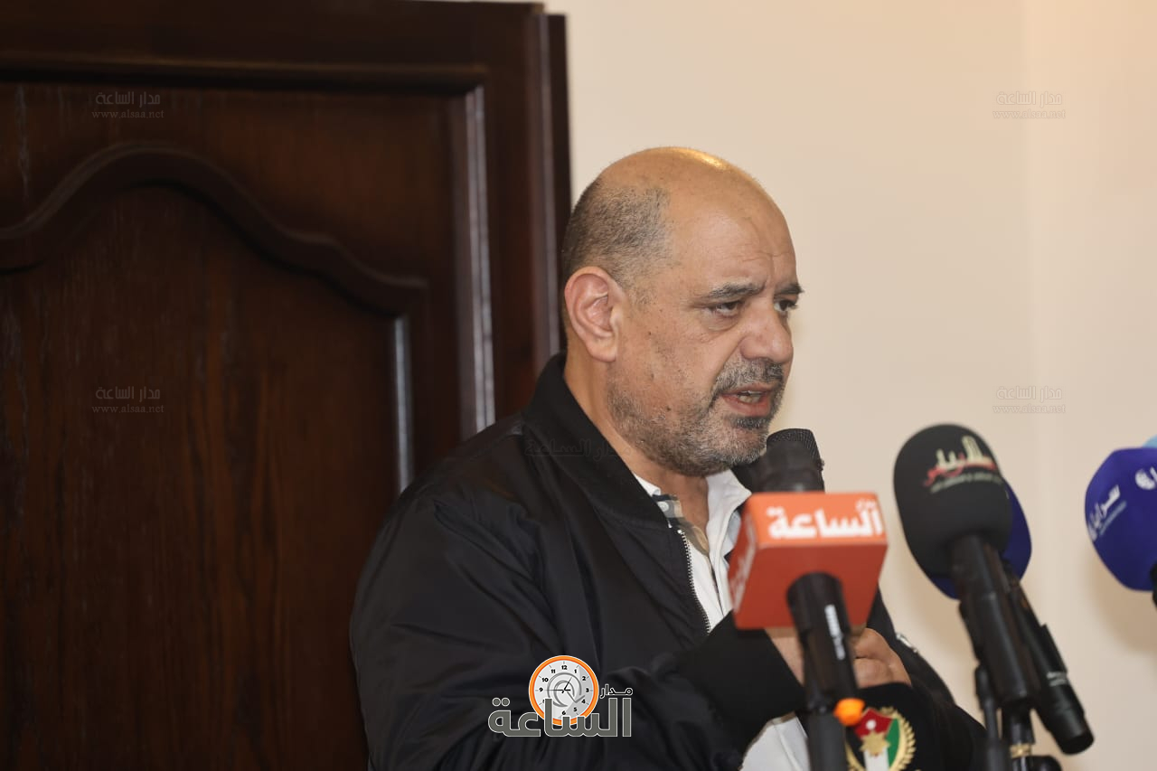 Madar Al-Saa Images 0.4154623810115372