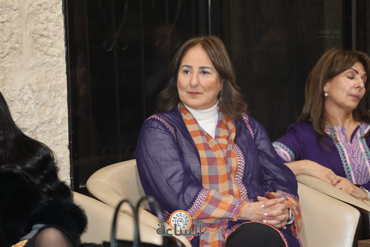 Madar Al-Saa Images 0.8763649089499737