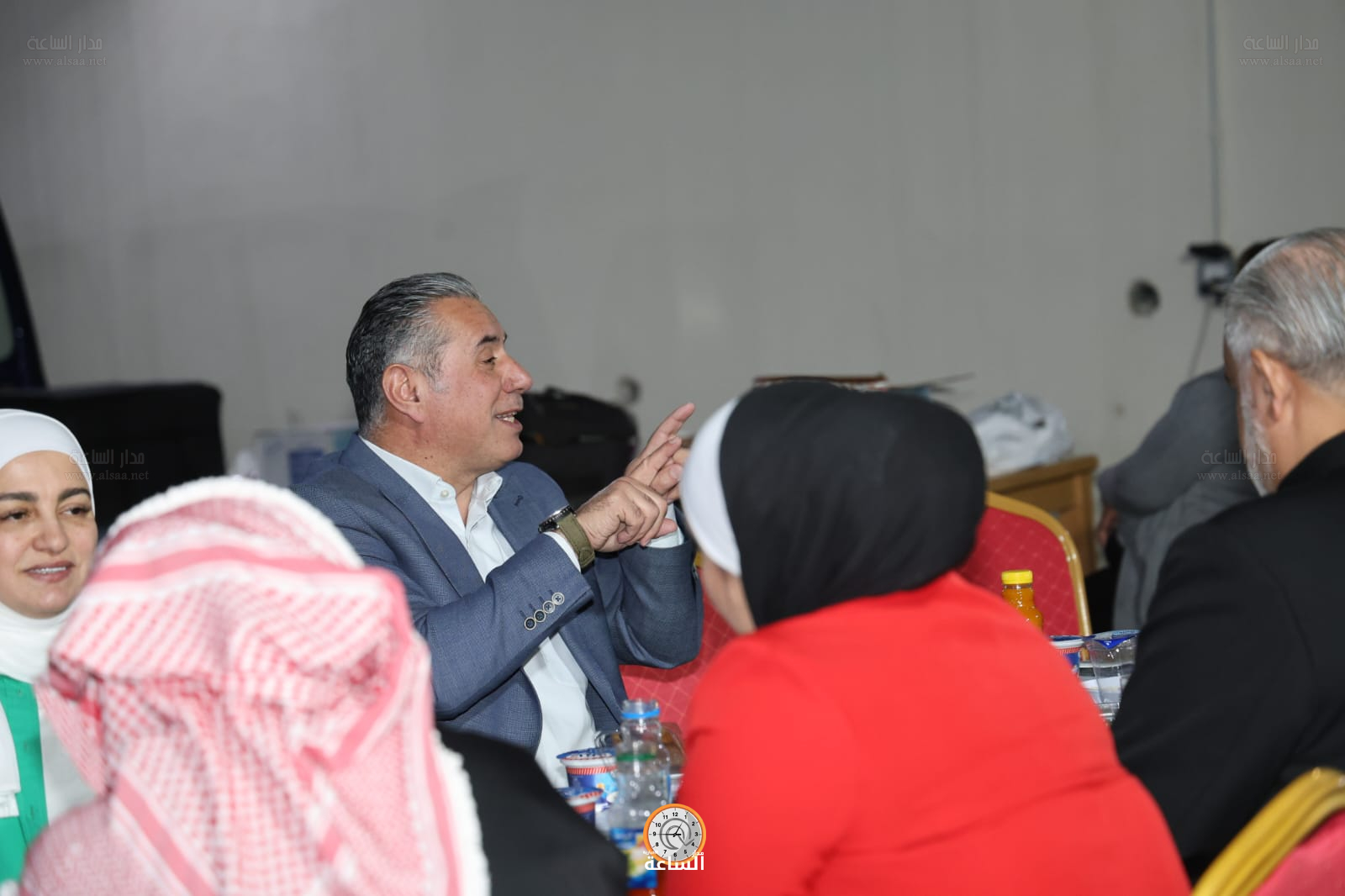 Madar Al-Saa Images 0.10660572726595374