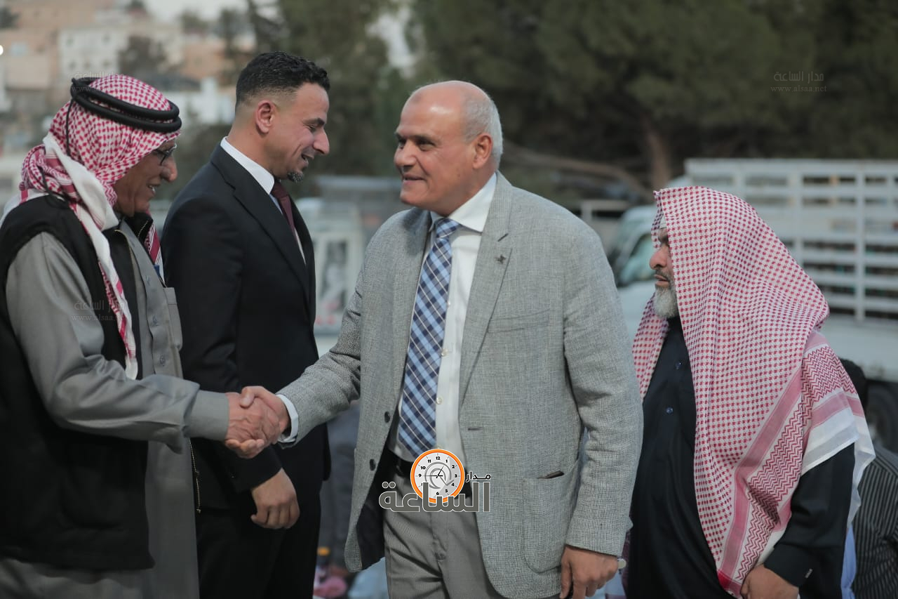 Madar Al-Saa Images 0.37951371771036935