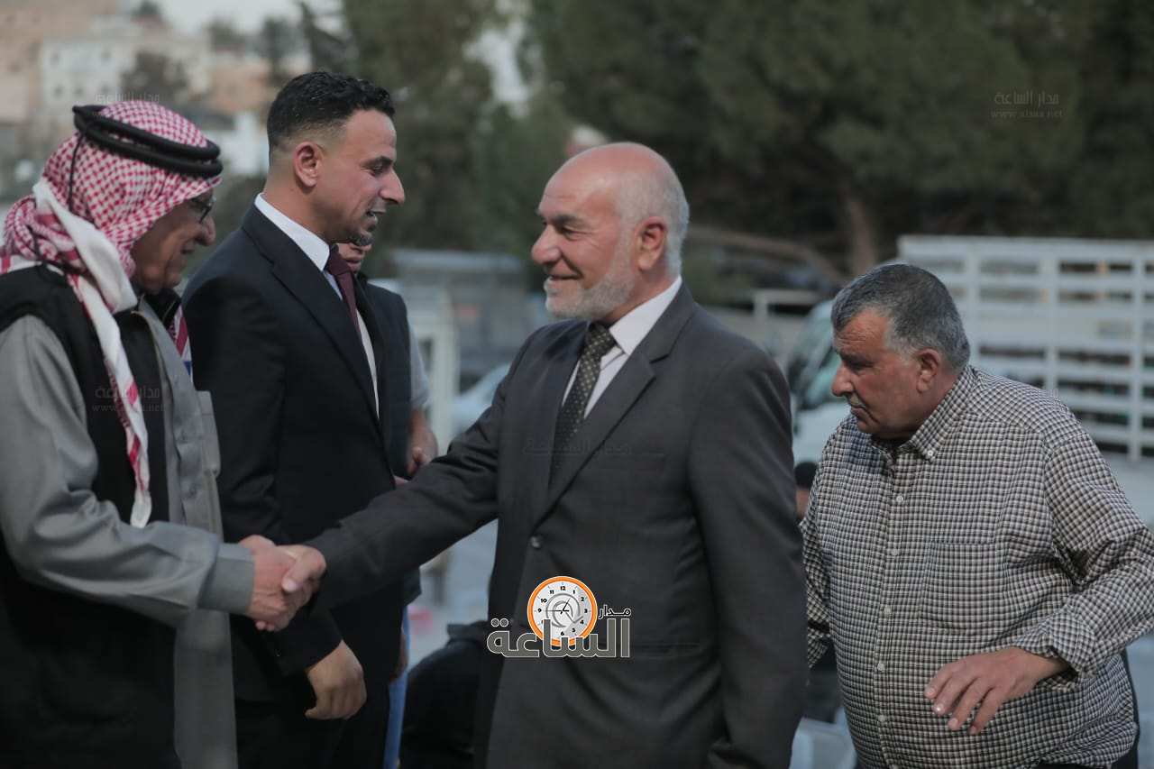 Madar Al-Saa Images 0.45088701637826833