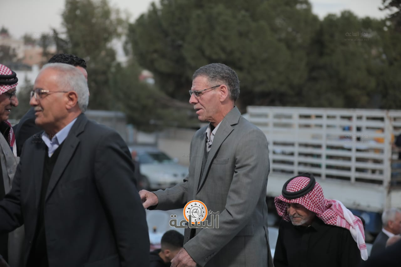 Madar Al-Saa Images 0.6595276917401969