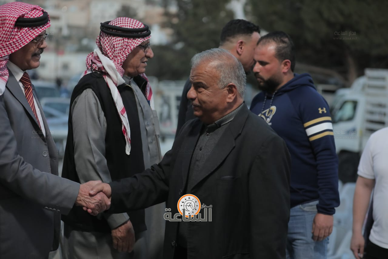 Madar Al-Saa Images 0.9996719273004087