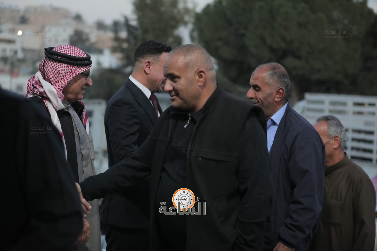 Madar Al-Saa Images 0.4012177894493978