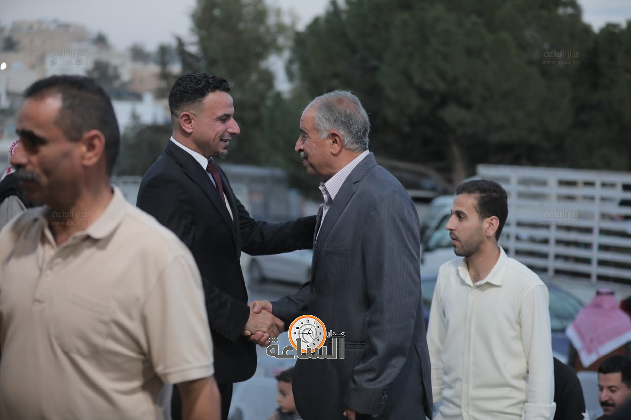 Madar Al-Saa Images 0.4542668320157375