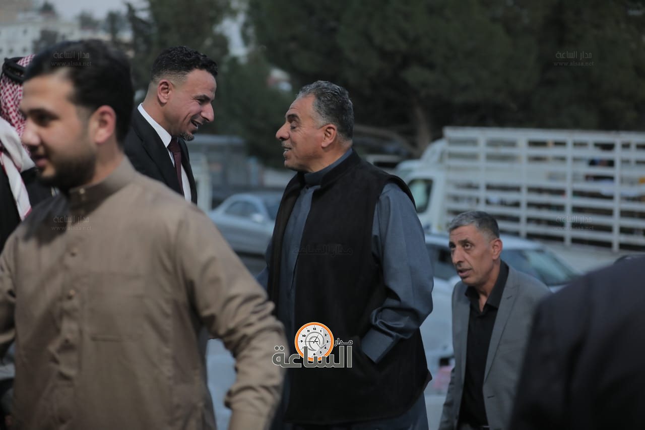 Madar Al-Saa Images 0.017672258643210537