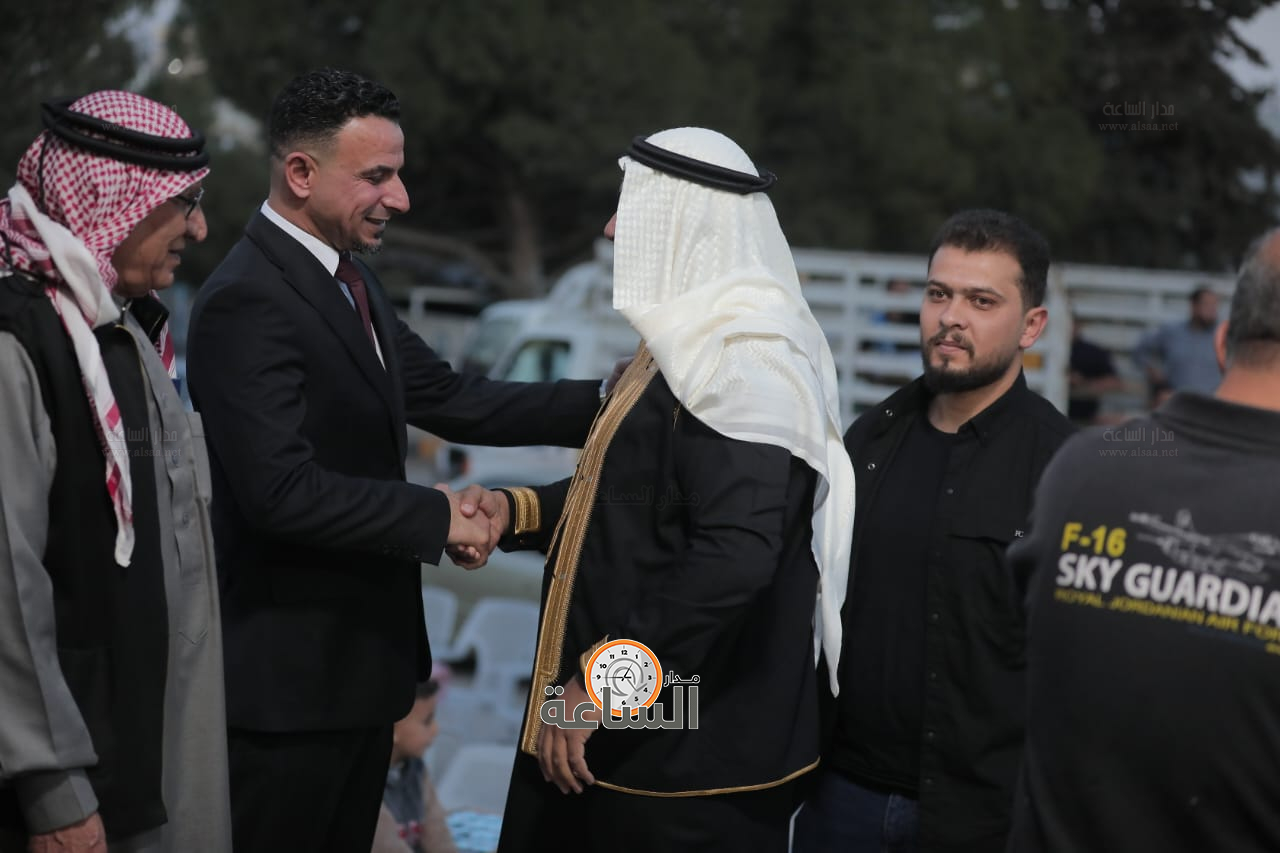 Madar Al-Saa Images 0.4724494028284394