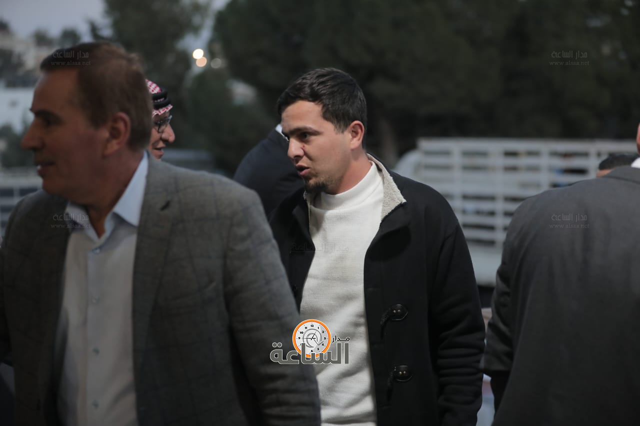 Madar Al-Saa Images 0.5693566787087001