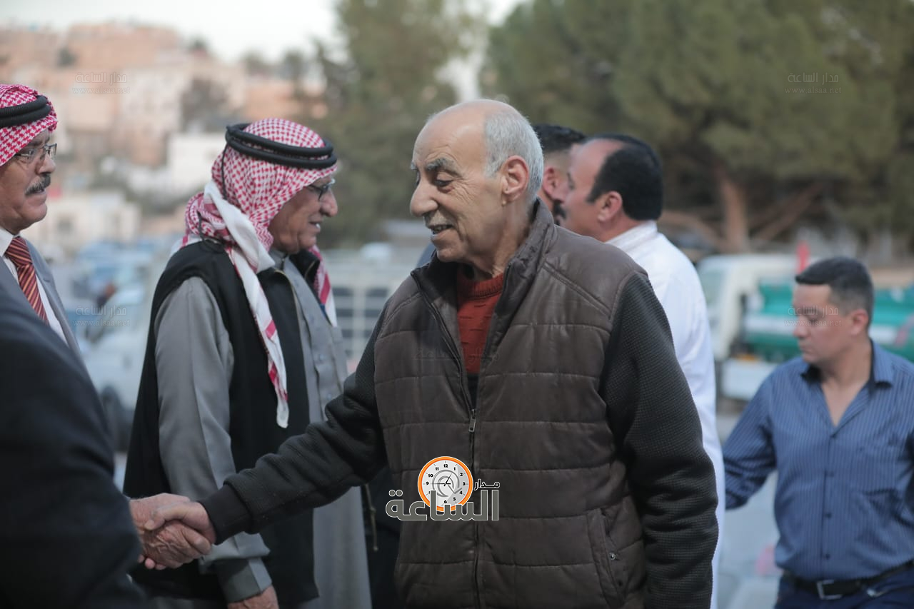 Madar Al-Saa Images 0.3439805724367402