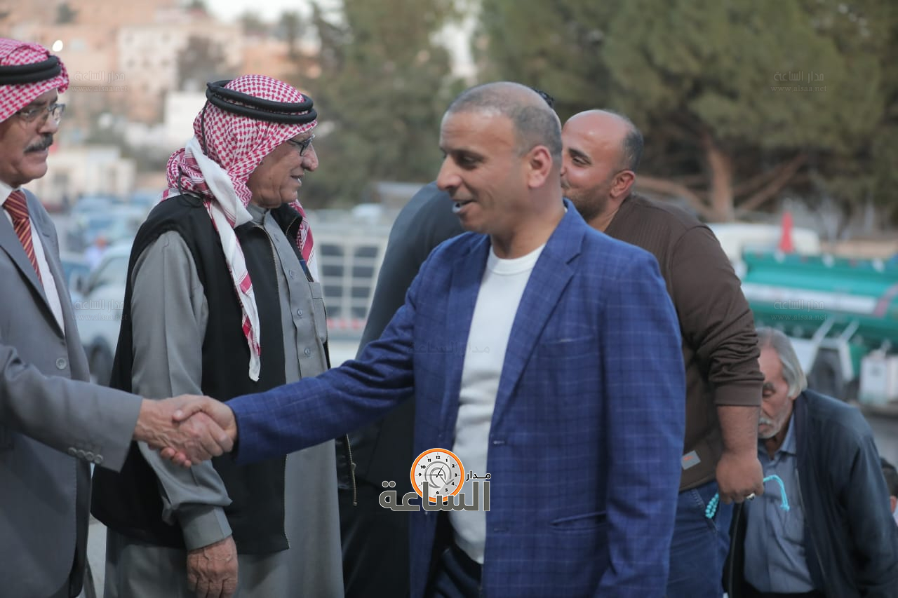 Madar Al-Saa Images 0.9298655796318982