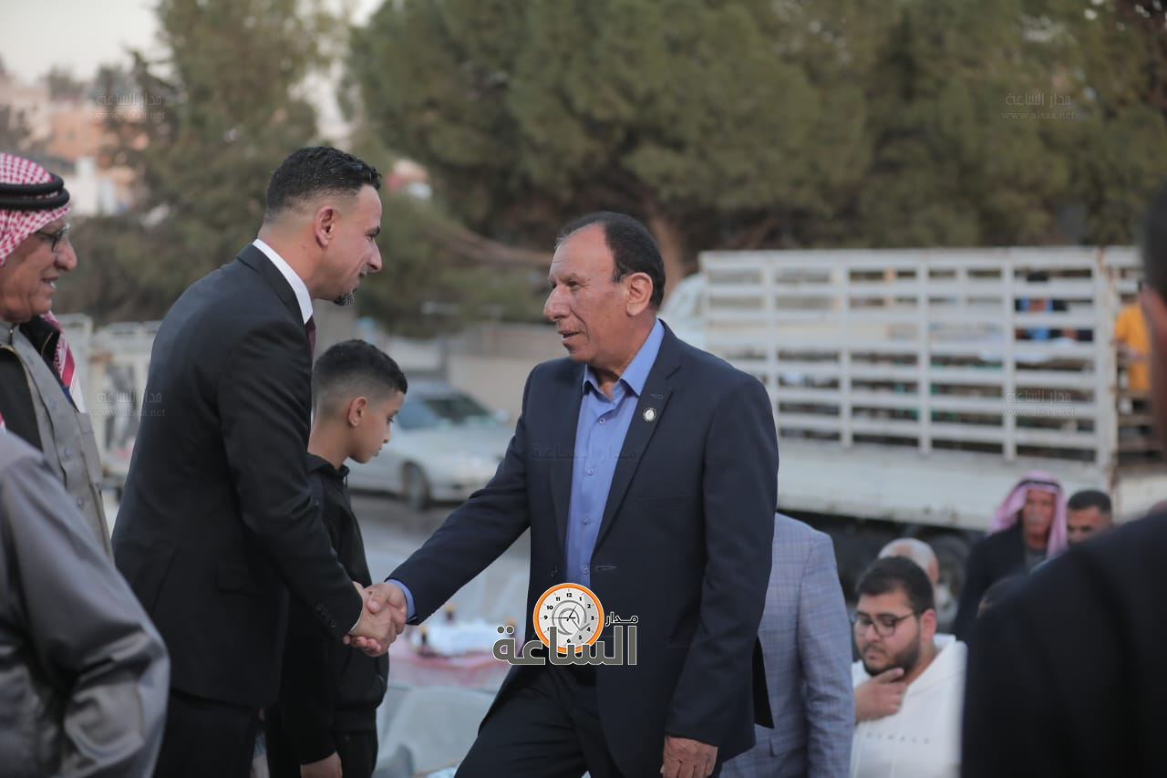 Madar Al-Saa Images 0.05259998109529085