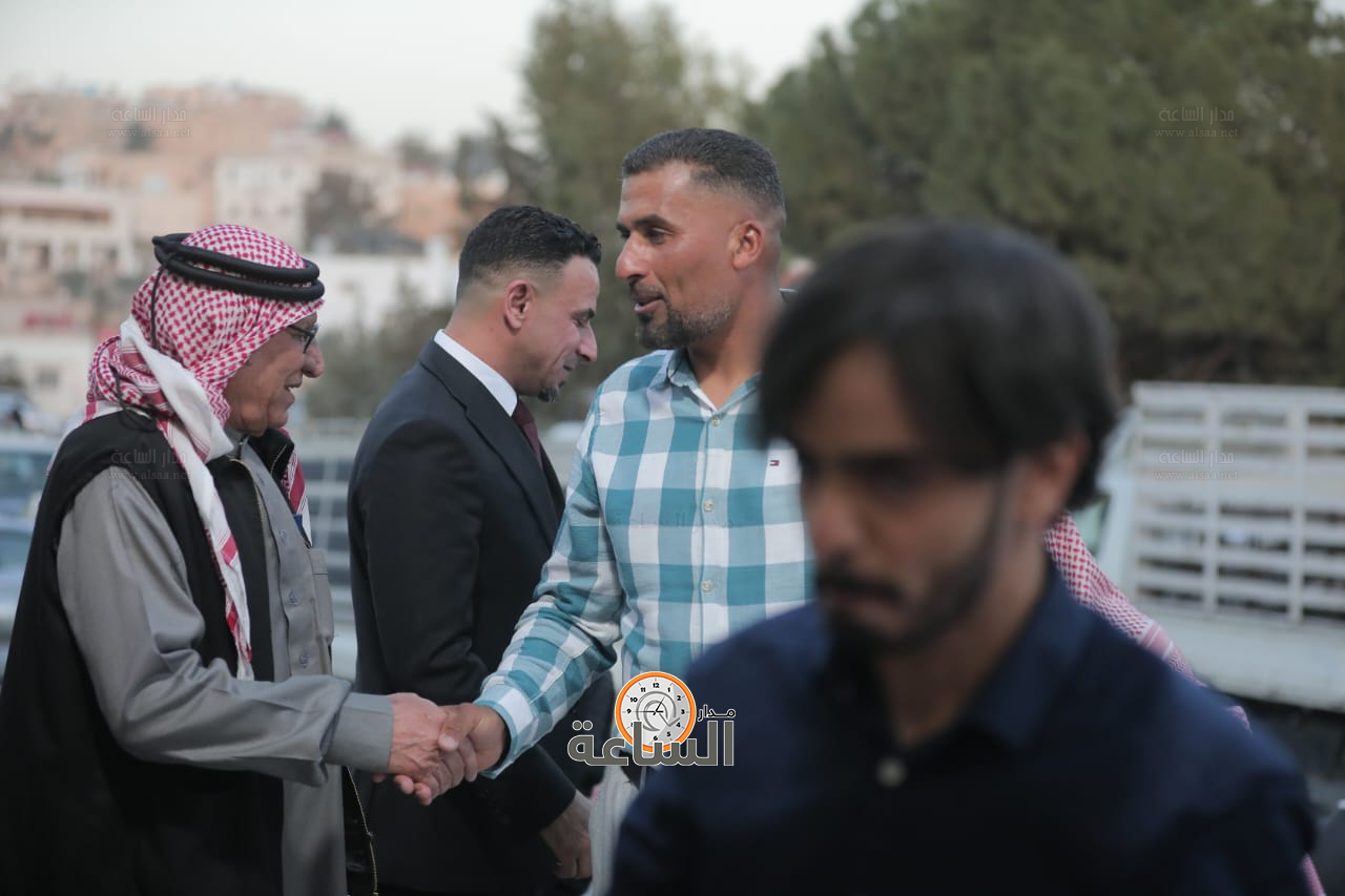 Madar Al-Saa Images 0.3451483119925953