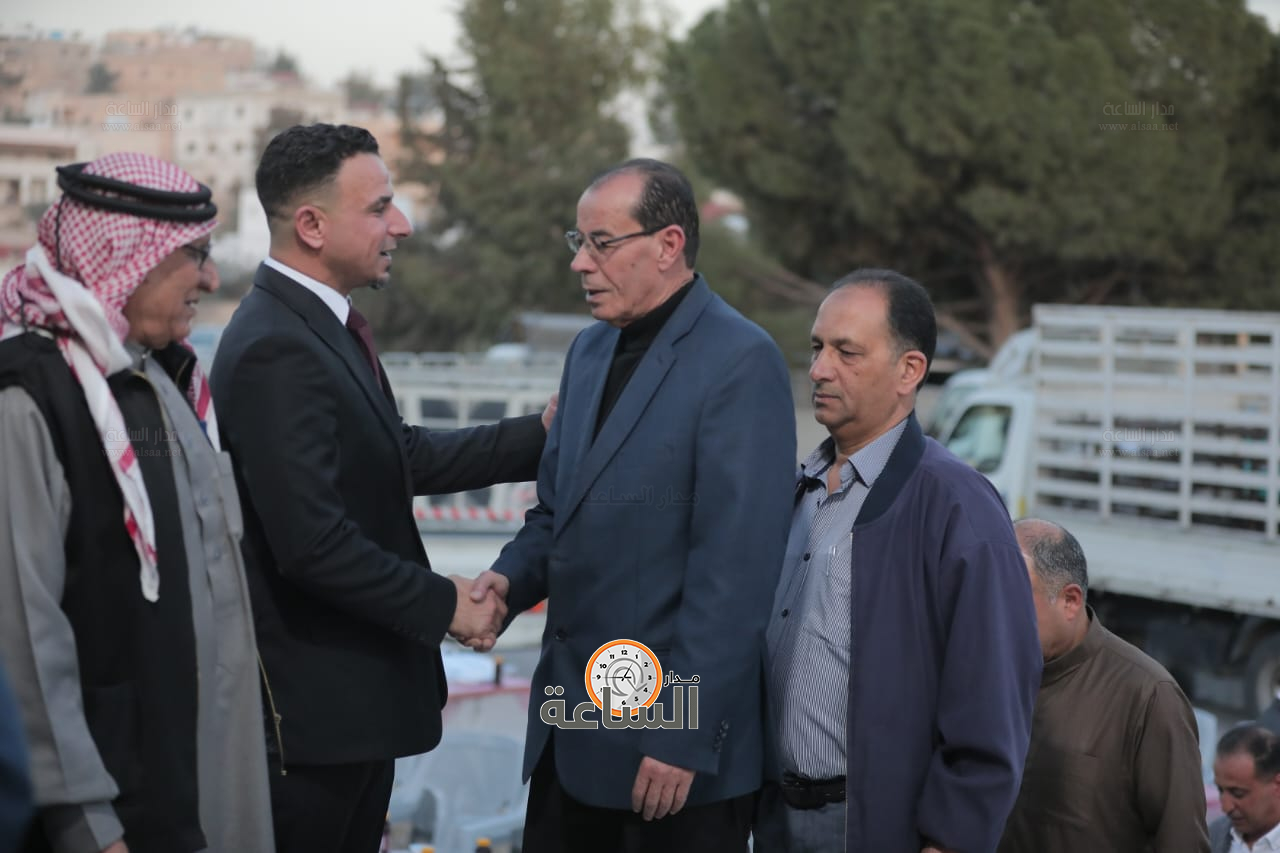 Madar Al-Saa Images 0.16477150292637588