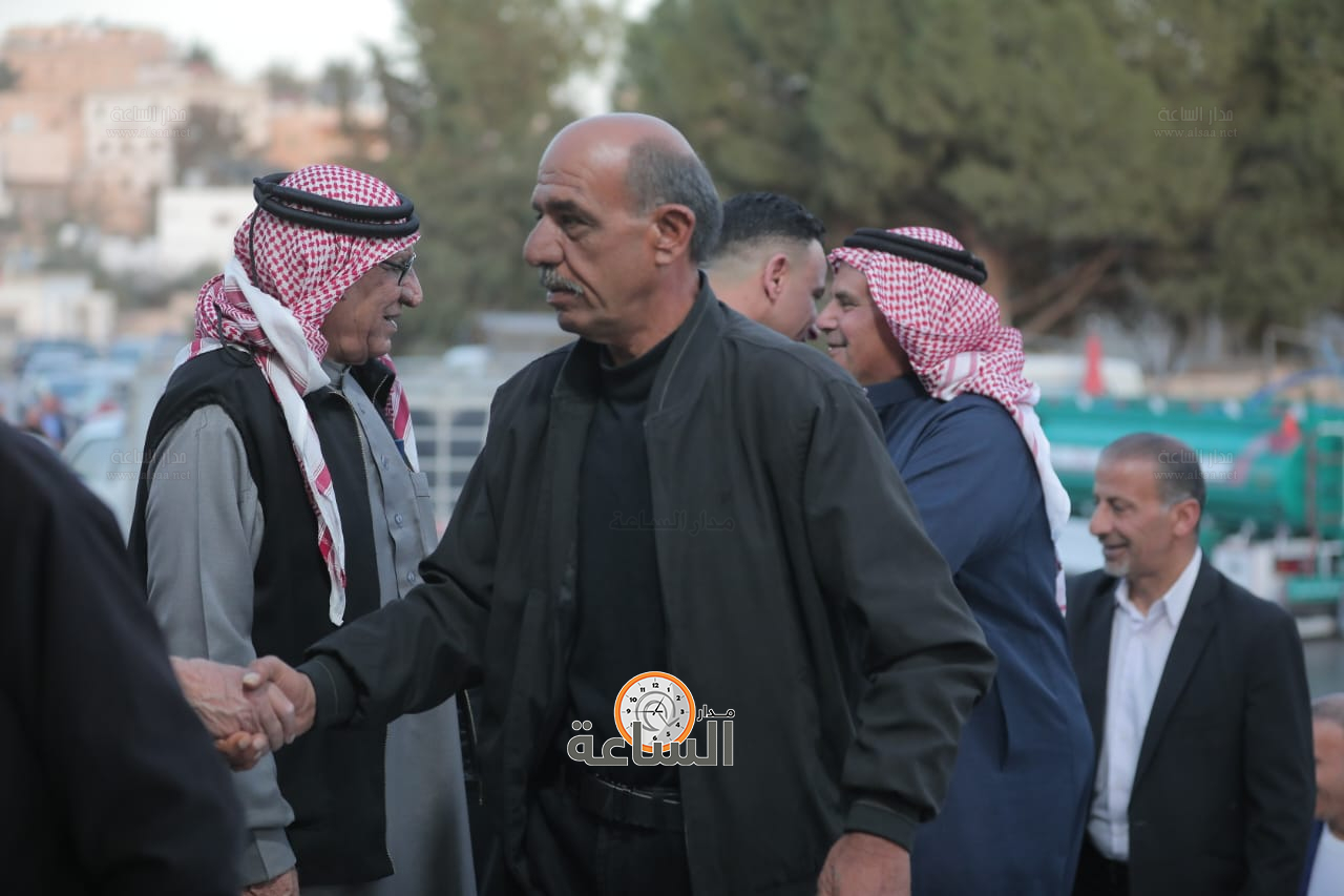 Madar Al-Saa Images 0.3647964248268154