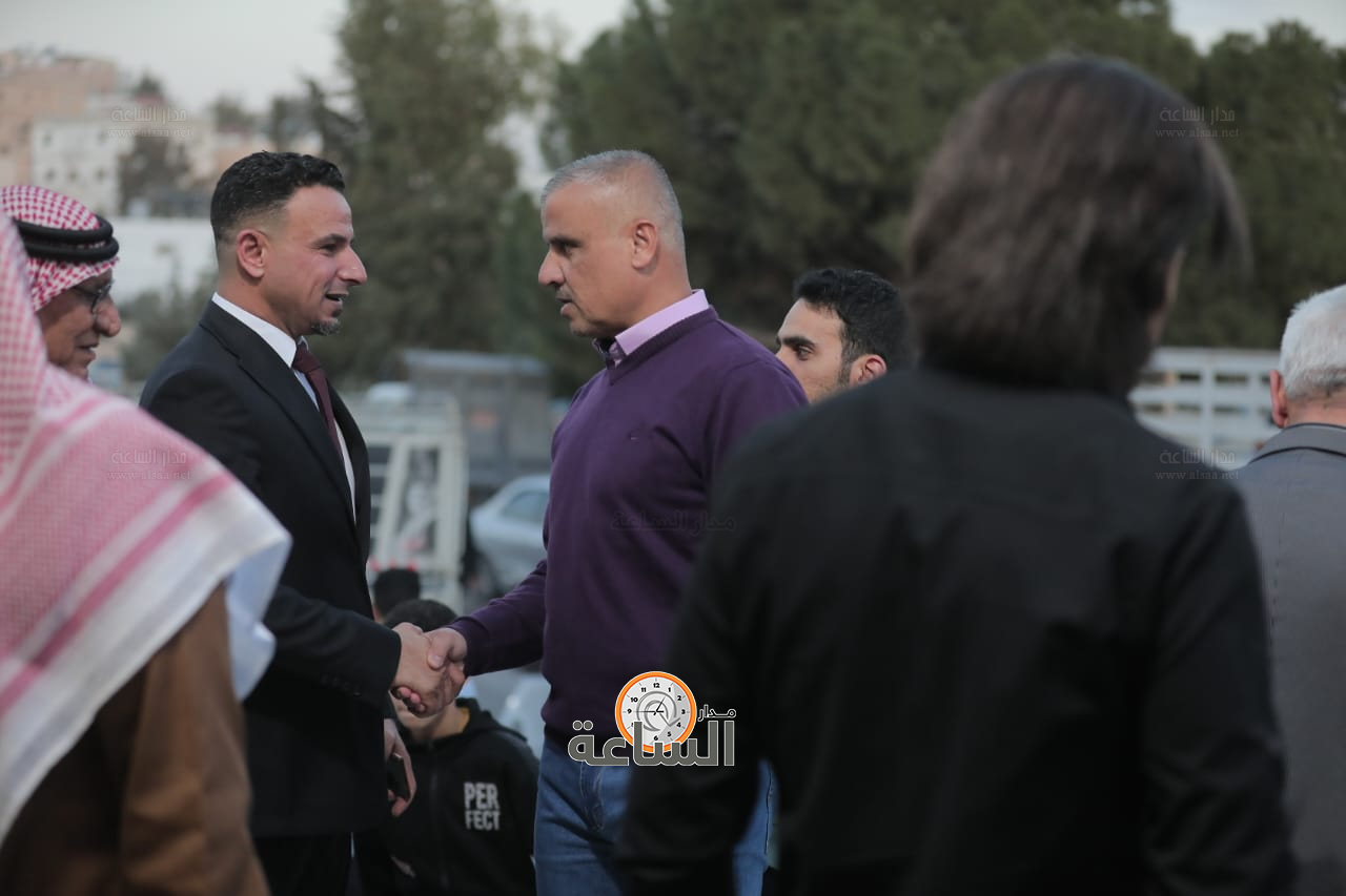 Madar Al-Saa Images 0.021364182338154736