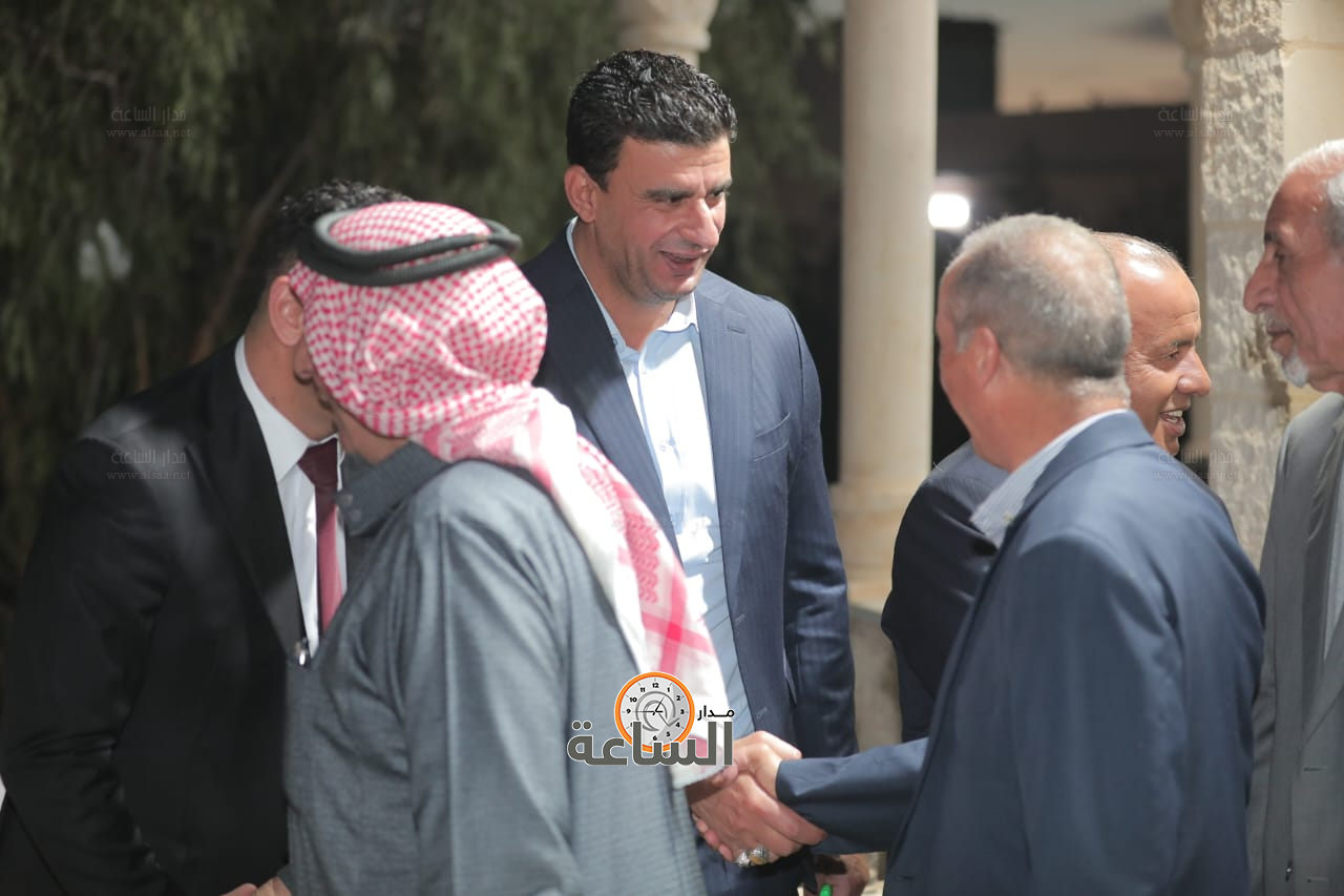 Madar Al-Saa Images 0.518363746476523