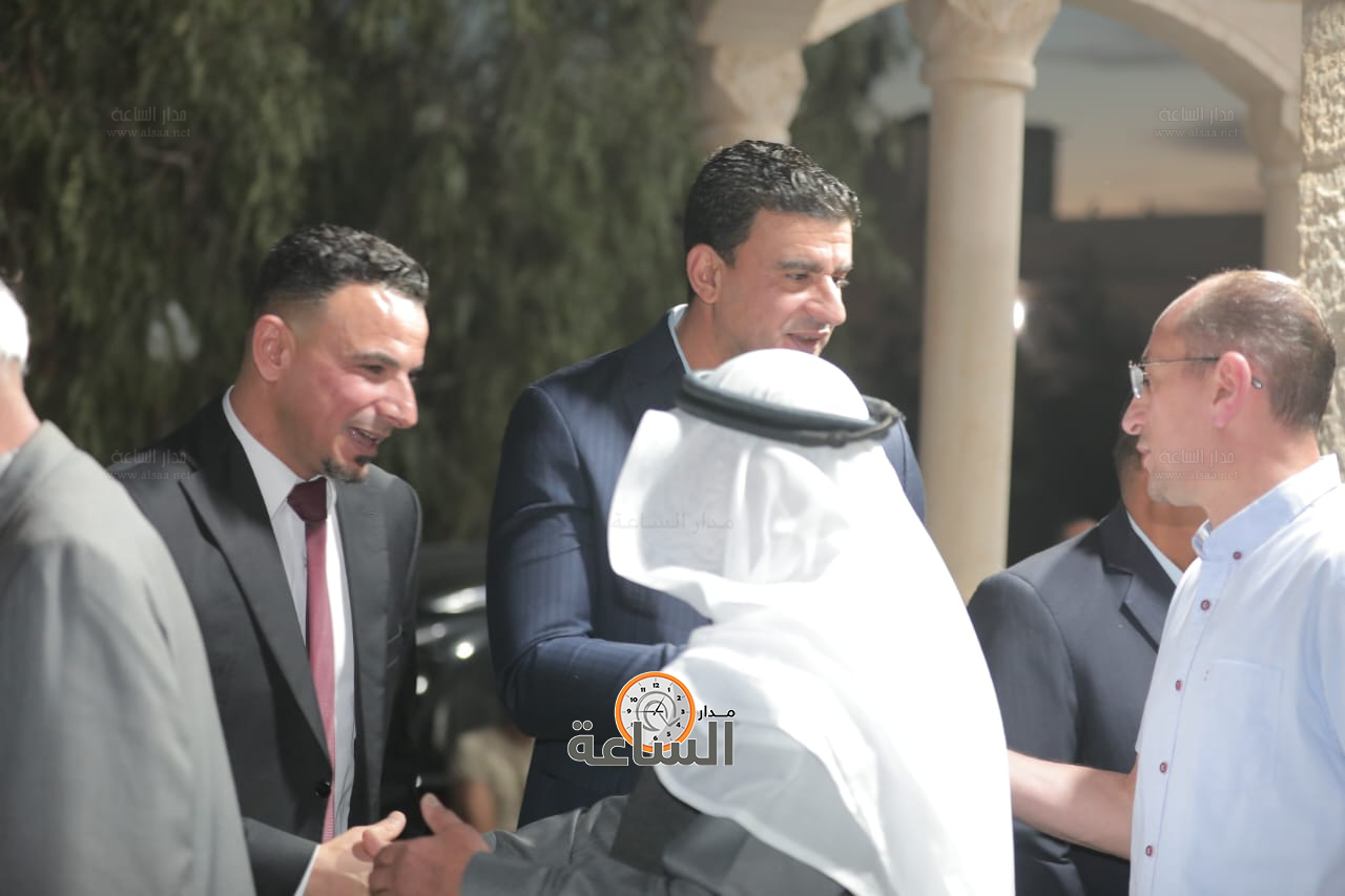 Madar Al-Saa Images 0.42715583548451086