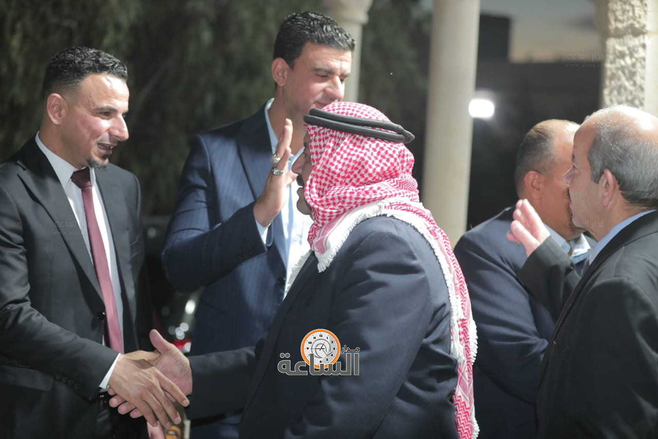 Madar Al-Saa Images 0.912738077245209