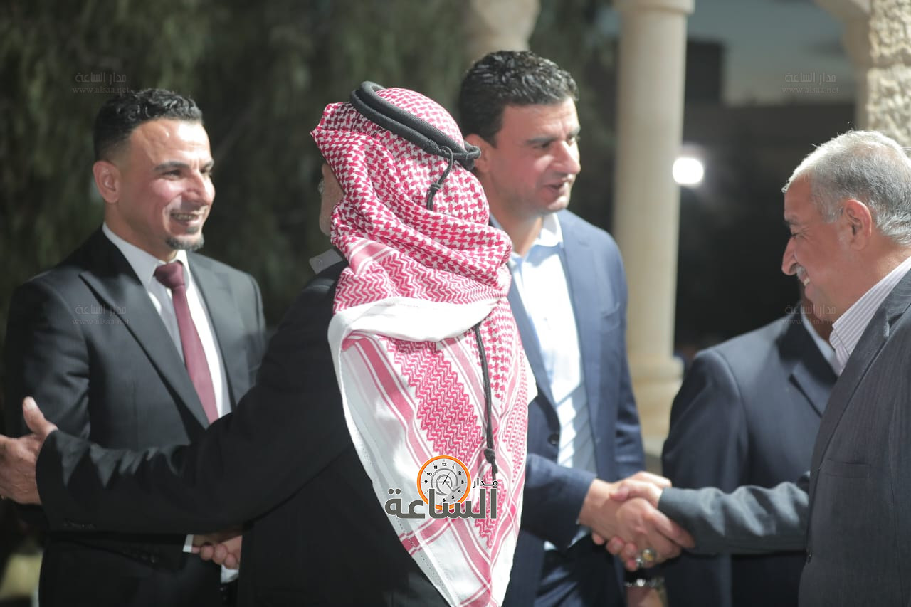 Madar Al-Saa Images 0.20077446332177118