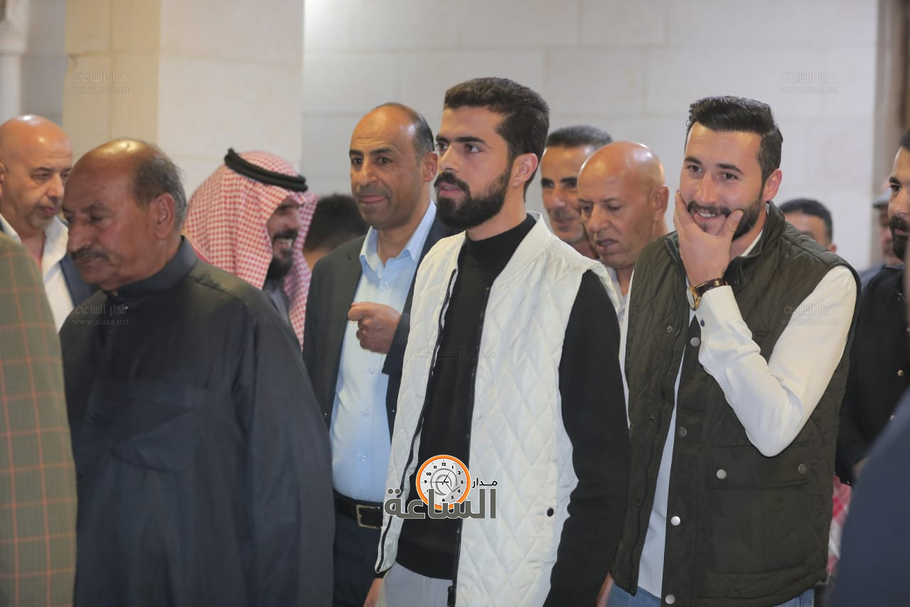 Madar Al-Saa Images 0.7550983224617966