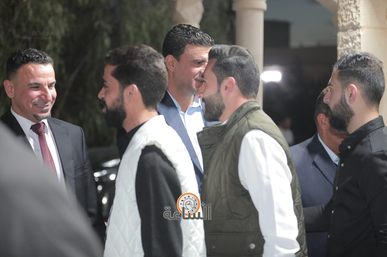 Madar Al-Saa Images 0.768236736208038