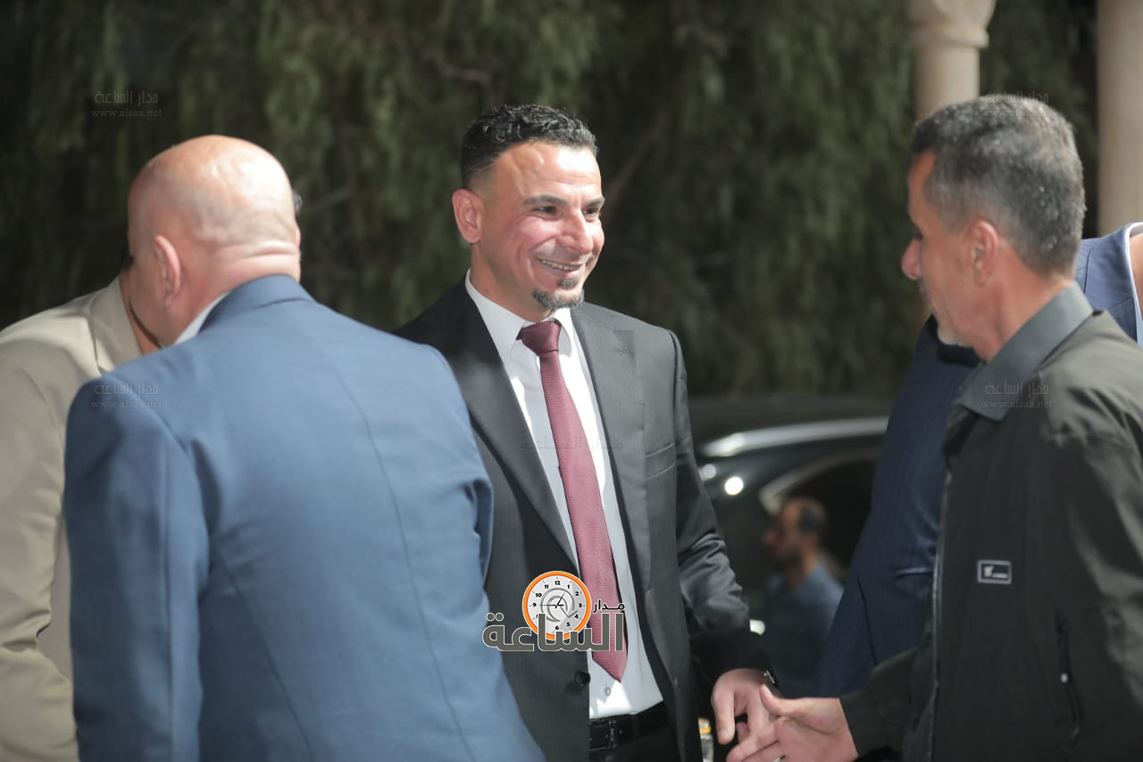 Madar Al-Saa Images 0.4782899567968215