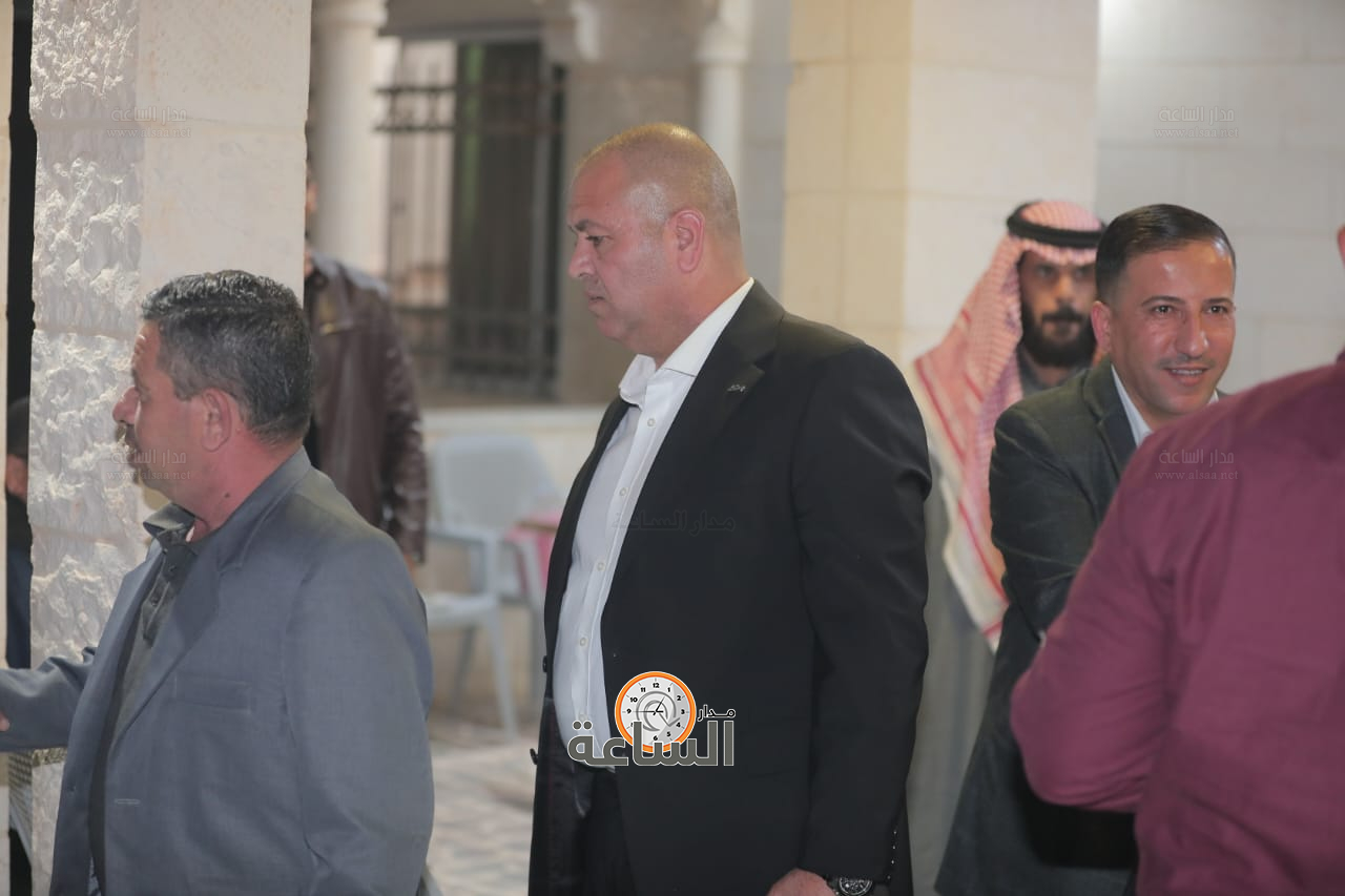 Madar Al-Saa Images 0.8951458620493256