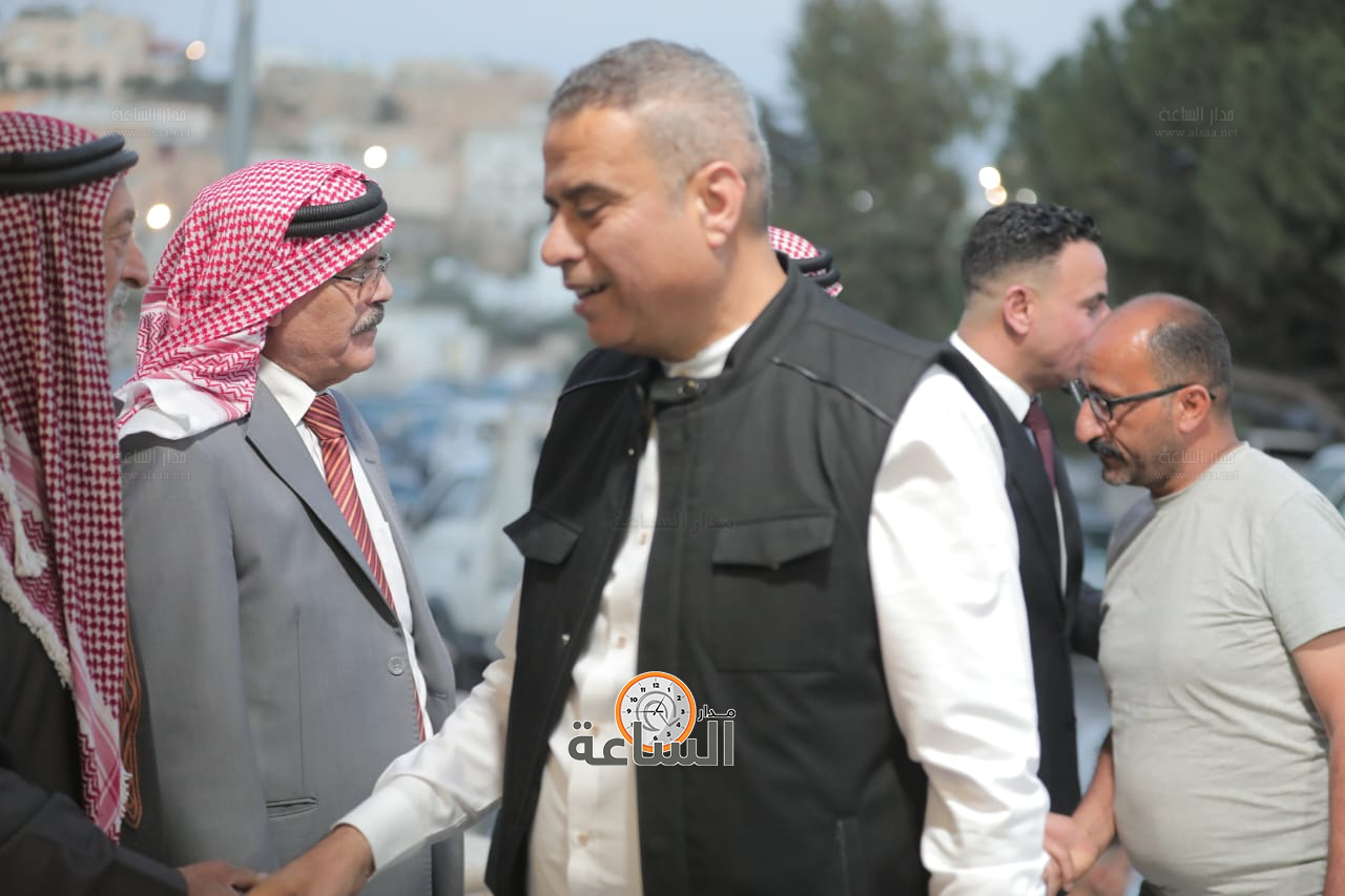 Madar Al-Saa Images 0.9121636422083781