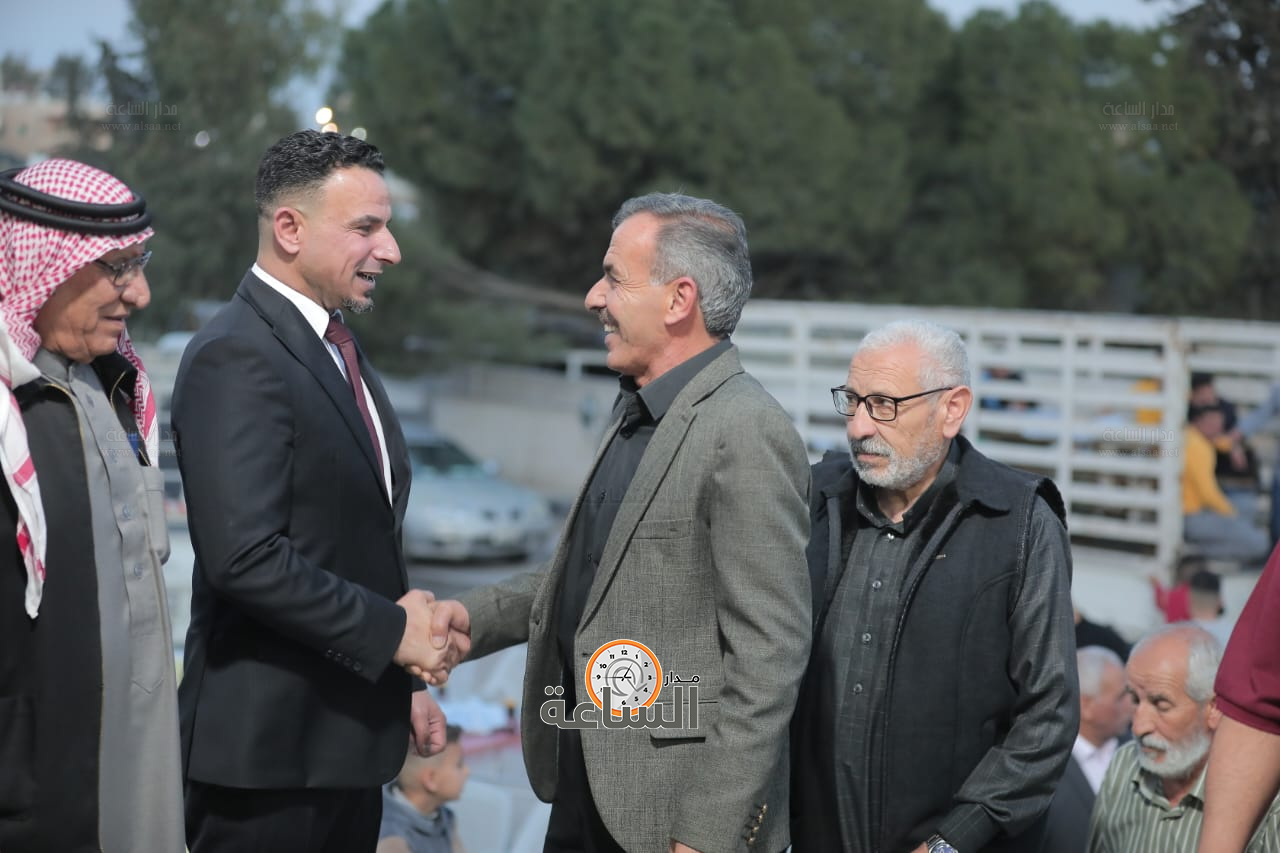 Madar Al-Saa Images 0.1623778080608762