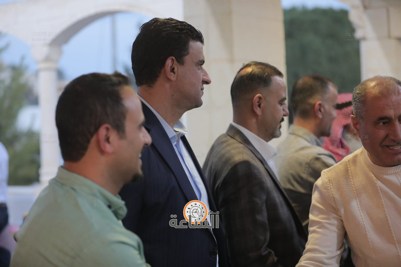 Madar Al-Saa Images 0.8788285625968659