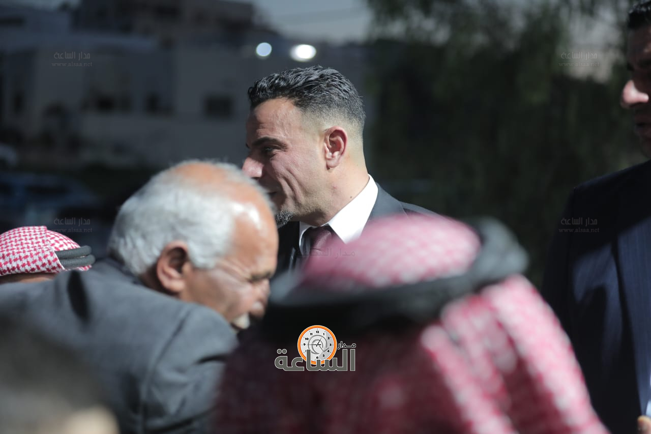 Madar Al-Saa Images 0.7114391299855156