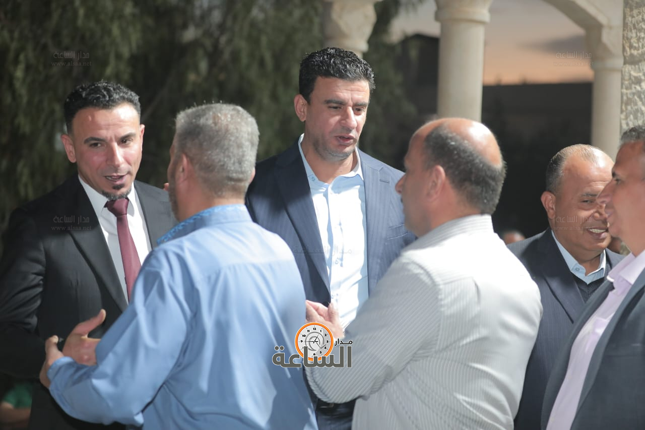 Madar Al-Saa Images 0.13137355620289615