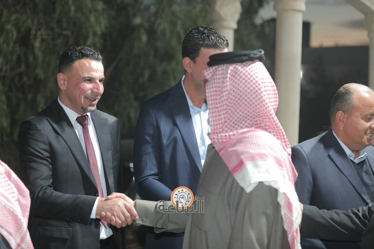 Madar Al-Saa Images 0.3949097200379037