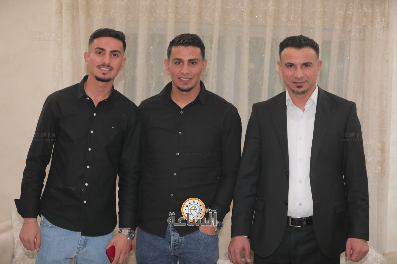 Madar Al-Saa Images 0.41838322653852034