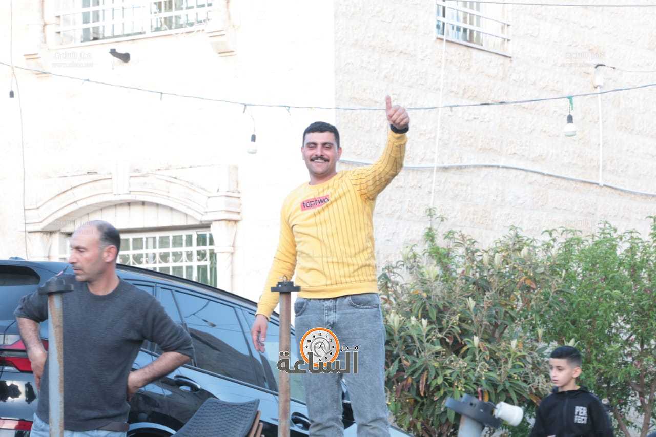 Madar Al-Saa Images 0.8533995572691222