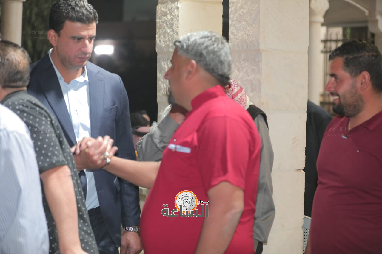 Madar Al-Saa Images 0.7881392830001992