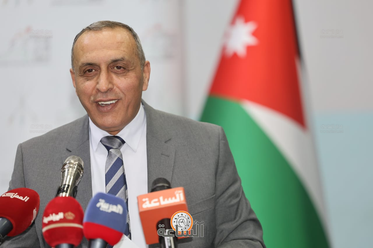 Madar Al-Saa Images 0.779517875948198